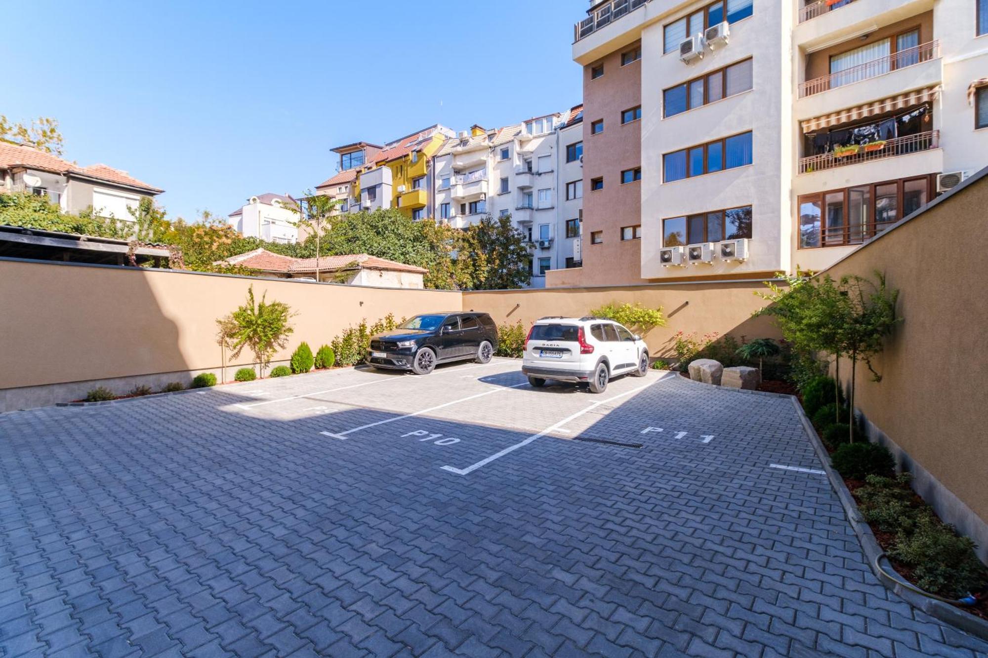 Ldv 13 1-Bedroom Apartments Free Private Parking Plovdiv Exterior foto